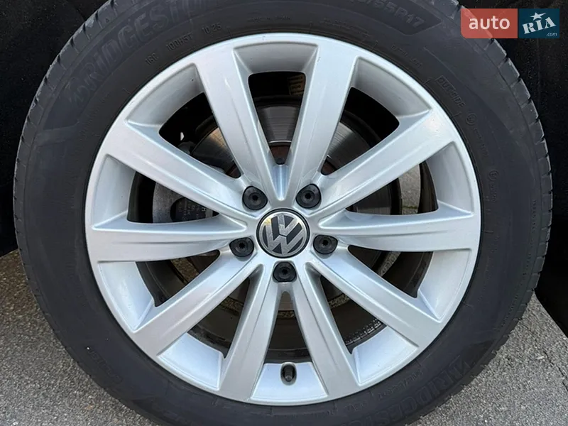 Volkswagen Sharan 2015 VIN WVWZZZ7NZGV227307 фото оголошення 32 з 100