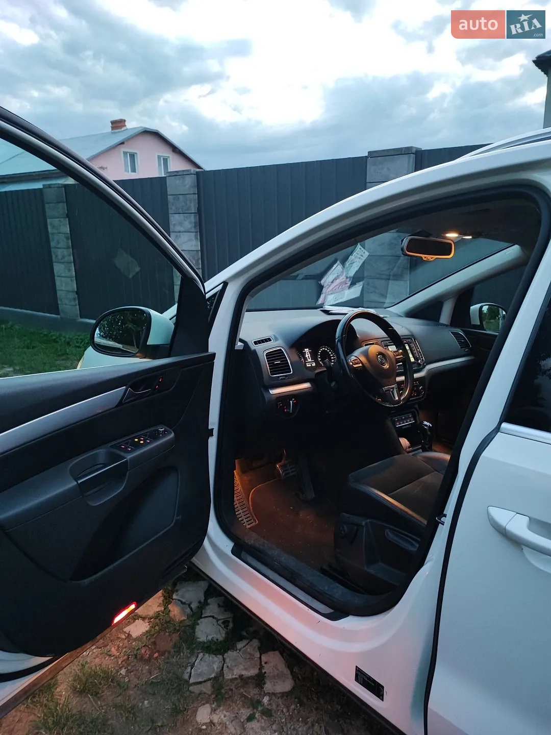2011 Volkswagen Sharan - мініатюра 25