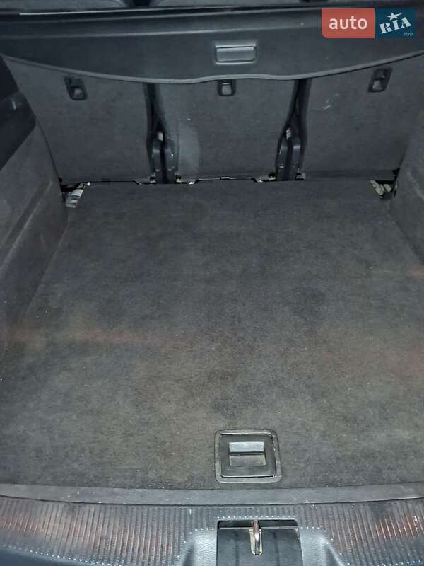 Минивэн Volkswagen Suran 2011 в Сарнах