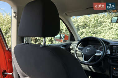 Внедорожник / Кроссовер Volkswagen T-Cross 2021 в 