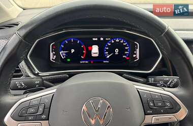 Внедорожник / Кроссовер Volkswagen T-Cross 2021 в 