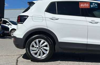 Внедорожник / Кроссовер Volkswagen T-Cross 2022 в 