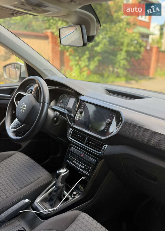 Внедорожник / Кроссовер Volkswagen T-Cross 2021 в Киеве