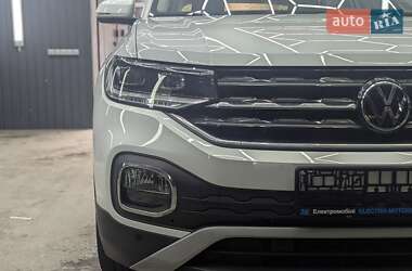 Внедорожник / Кроссовер Volkswagen T-Cross 2024 в 