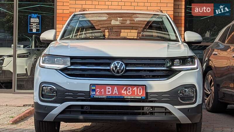 Volkswagen T-Cross 2024