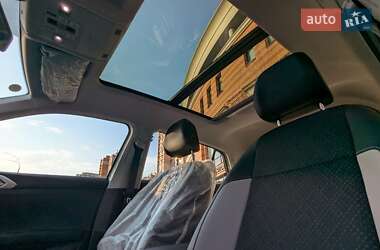 Внедорожник / Кроссовер Volkswagen T-Cross 2024 в 