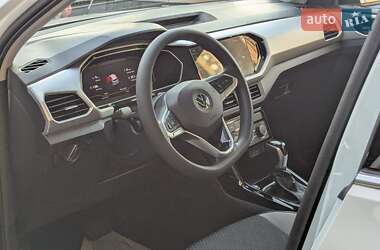 Внедорожник / Кроссовер Volkswagen T-Cross 2024 в 