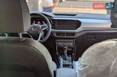 Внедорожник / Кроссовер Volkswagen T-Cross 2024 в 