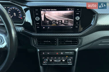 Внедорожник / Кроссовер Volkswagen T-Cross 2020 в 