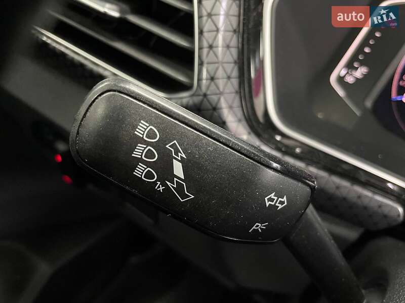 Внедорожник / Кроссовер Volkswagen T-Cross 2020 в Киеве