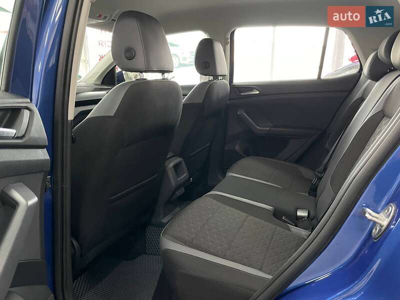 Внедорожник / Кроссовер Volkswagen T-Cross 2020 в Киеве