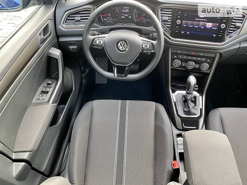 Внедорожник / Кроссовер Volkswagen T-Roc 2019 в Киеве