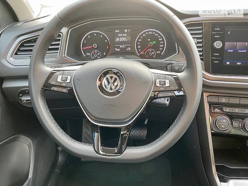 Внедорожник / Кроссовер Volkswagen T-Roc 2019 в Киеве