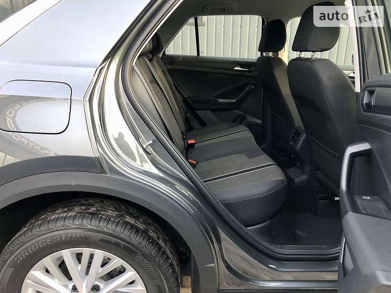 Позашляховик / Кросовер Volkswagen T-Roc 2019 в Києві