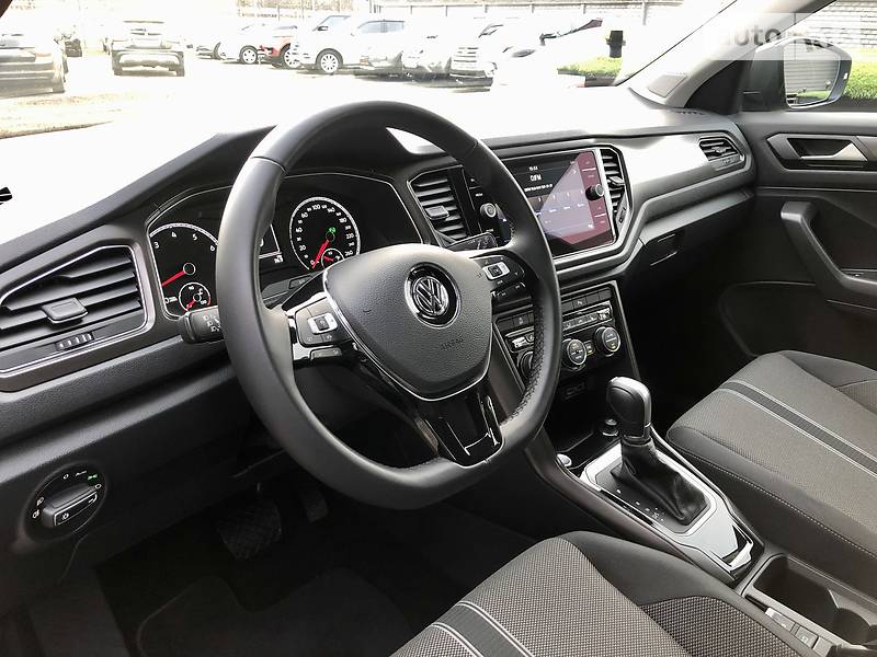 Позашляховик / Кросовер Volkswagen T-Roc 2019 в Києві