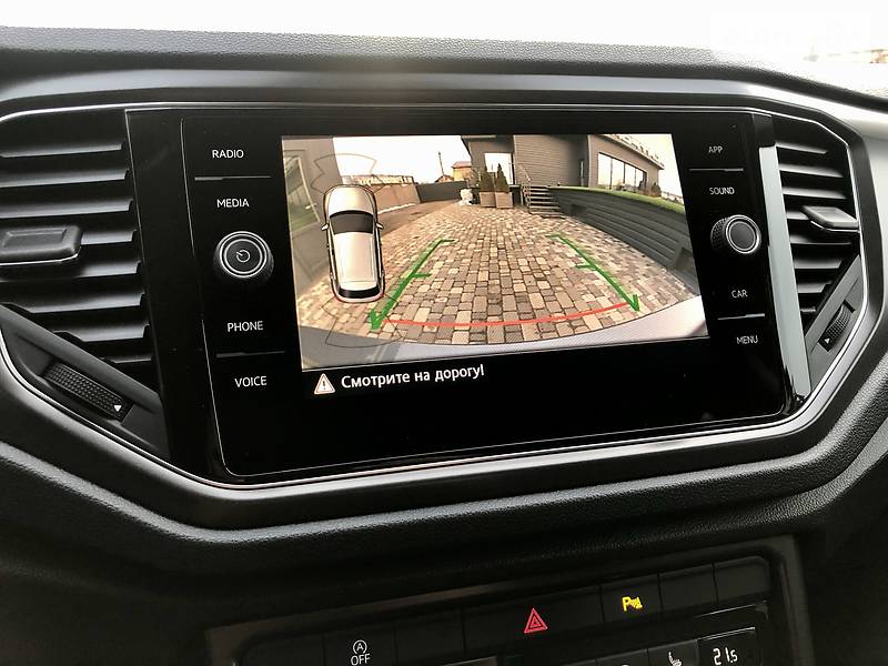 Внедорожник / Кроссовер Volkswagen T-Roc 2019 в Киеве