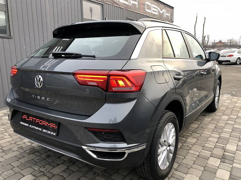 Позашляховик / Кросовер Volkswagen T-Roc 2019 в Києві