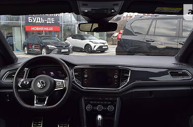 Внедорожник / Кроссовер Volkswagen T-Roc 2019 в Житомире