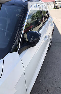 Внедорожник / Кроссовер Volkswagen T-Roc 2019 в Белой Церкви