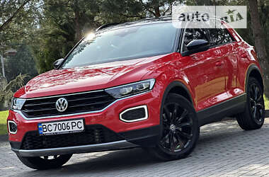 Внедорожник / Кроссовер Volkswagen T-Roc 2020 в Дрогобыче