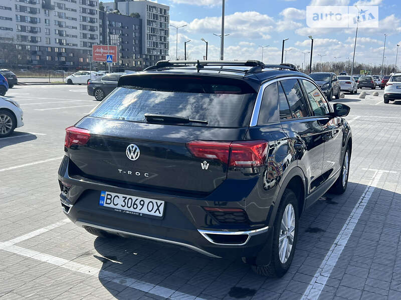 Позашляховик / Кросовер Volkswagen T-Roc 2019 в Львові