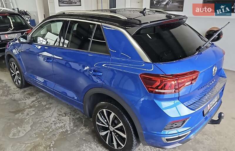 Позашляховик / Кросовер Volkswagen T-Roc 2019 в Чернівцях