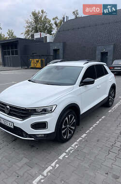 Внедорожник / Кроссовер Volkswagen T-Roc 2019 в Кривом Роге