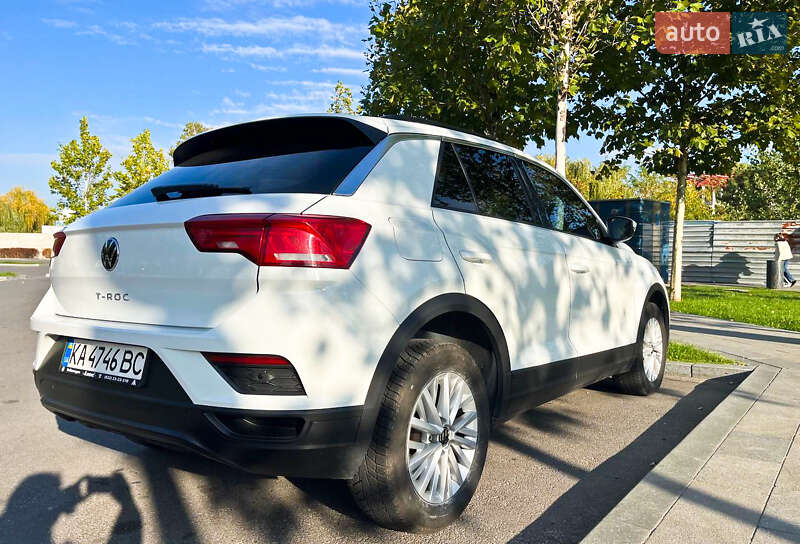 Внедорожник / Кроссовер Volkswagen T-Roc 2021 в Днепре