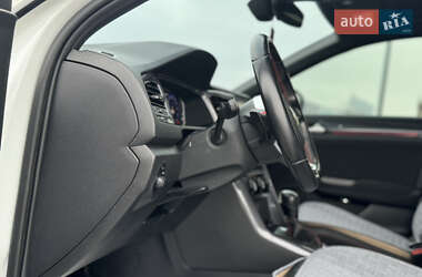 Внедорожник / Кроссовер Volkswagen T-Roc 2021 в Коломые