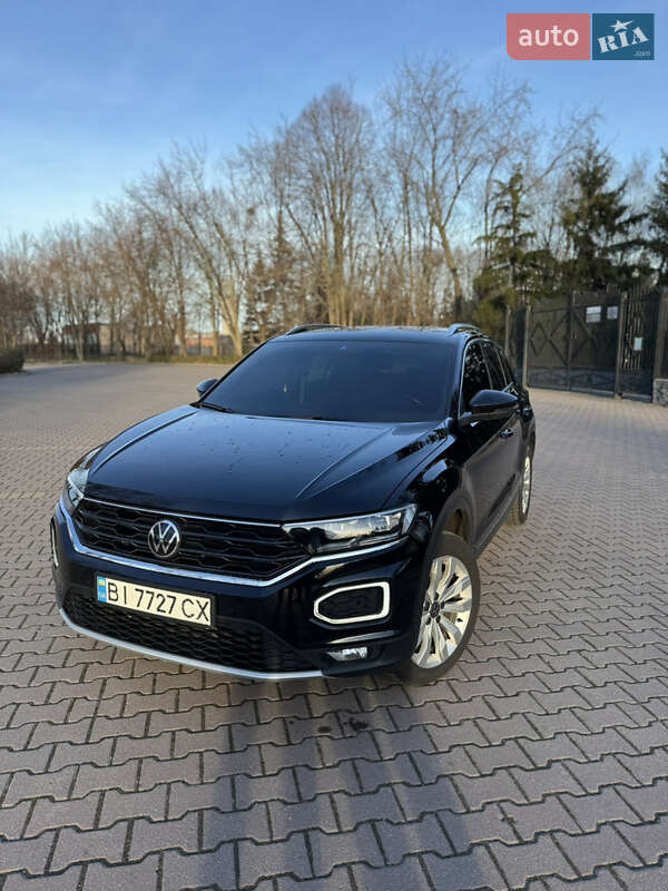 Позашляховик / Кросовер Volkswagen T-Roc 2021 в Миргороді