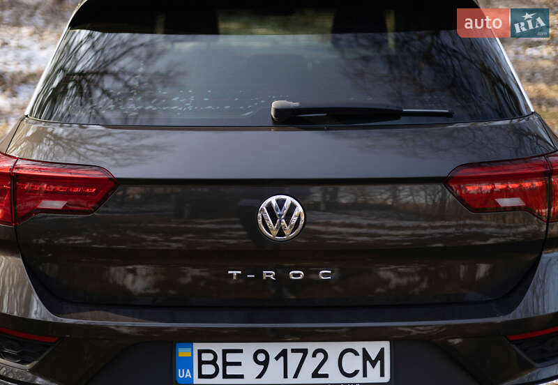 Внедорожник / Кроссовер Volkswagen T-Roc 2019 в Устиновке
