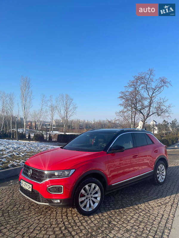 Позашляховик / Кросовер Volkswagen T-Roc 2020 в Дніпрі