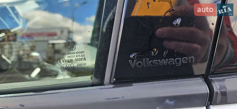 Позашляховик / Кросовер Volkswagen T-Roc 2021 в Києві