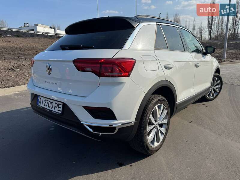Внедорожник / Кроссовер Volkswagen T-Roc 2019 в Киеве