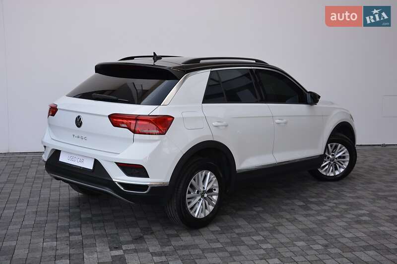 Позашляховик / Кросовер Volkswagen T-Roc 2021 в Києві