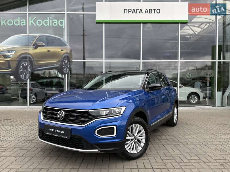 Внедорожник / Кроссовер Volkswagen T-Roc 2021 в Киеве