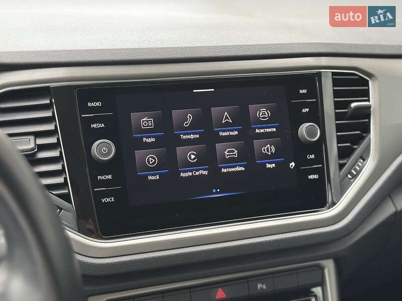 Внедорожник / Кроссовер Volkswagen T-Roc 2021 в Киеве