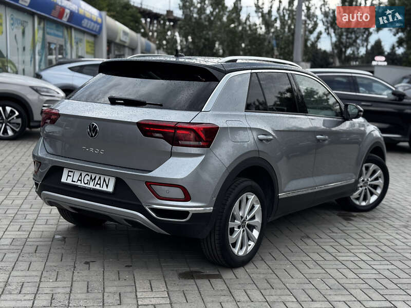 Внедорожник / Кроссовер Volkswagen T-Roc 2022 в Днепре