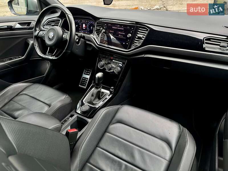 Позашляховик / Кросовер Volkswagen T-Roc 2020 в Ужгороді