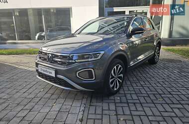 Позашляховик / Кросовер Volkswagen T-Roc 2024 в Києві
