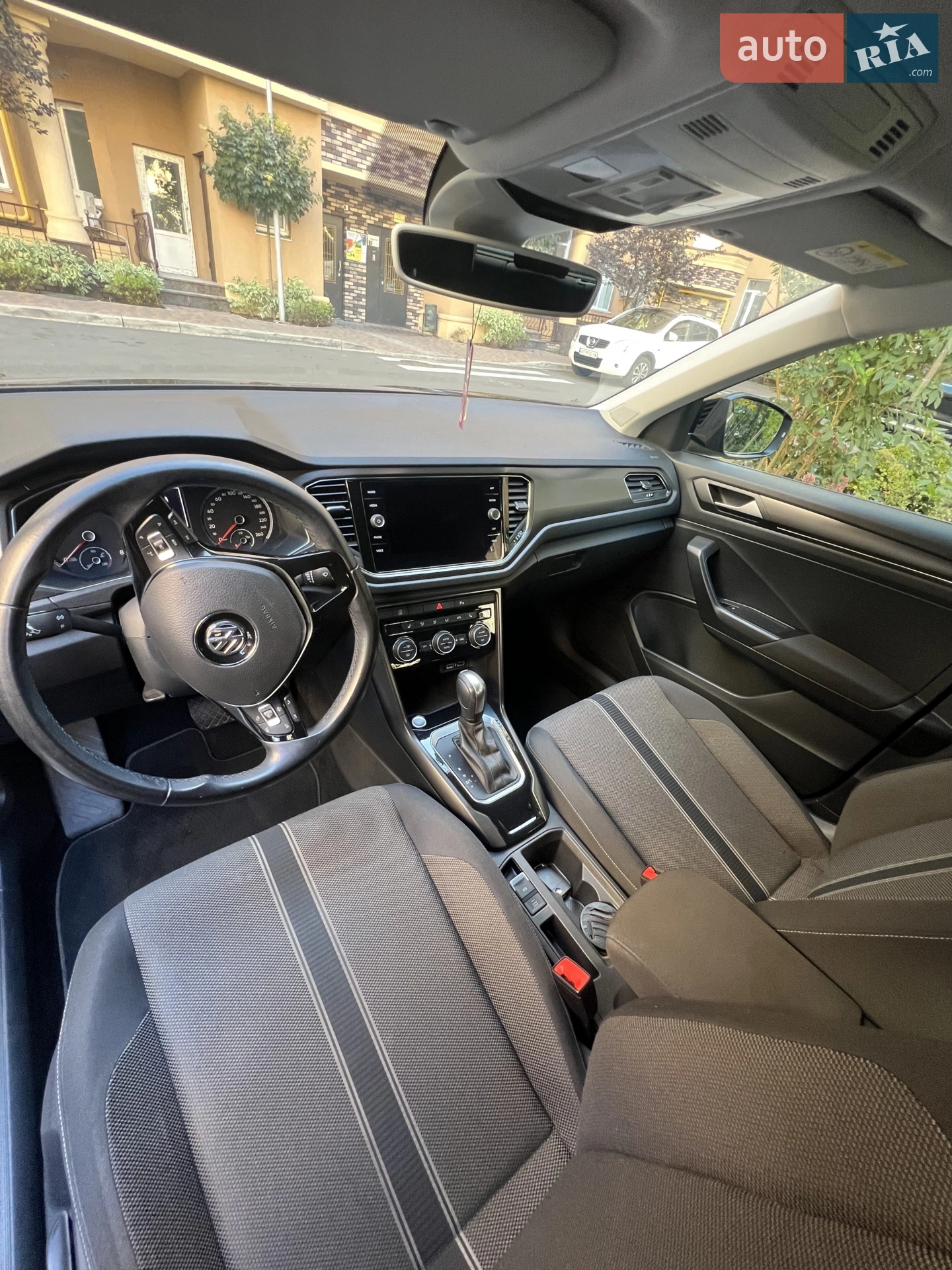 2019 Volkswagen T-Roc - мініатюра 11