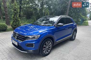 Внедорожник / Кроссовер Volkswagen T-Roc 2019 в Львове