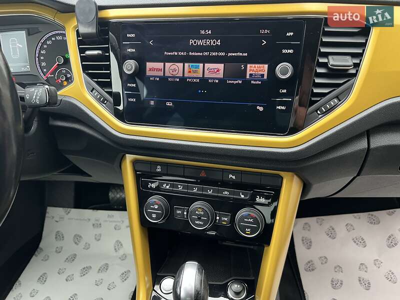 Позашляховик / Кросовер Volkswagen T-Roc 2019 в Києві