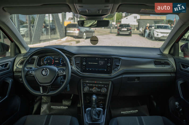 Позашляховик / Кросовер Volkswagen T-Roc 2019 в Чернівцях фото 19 Позашляховик / Кросовер Volkswagen T-Roc 2019 в Чернівцях