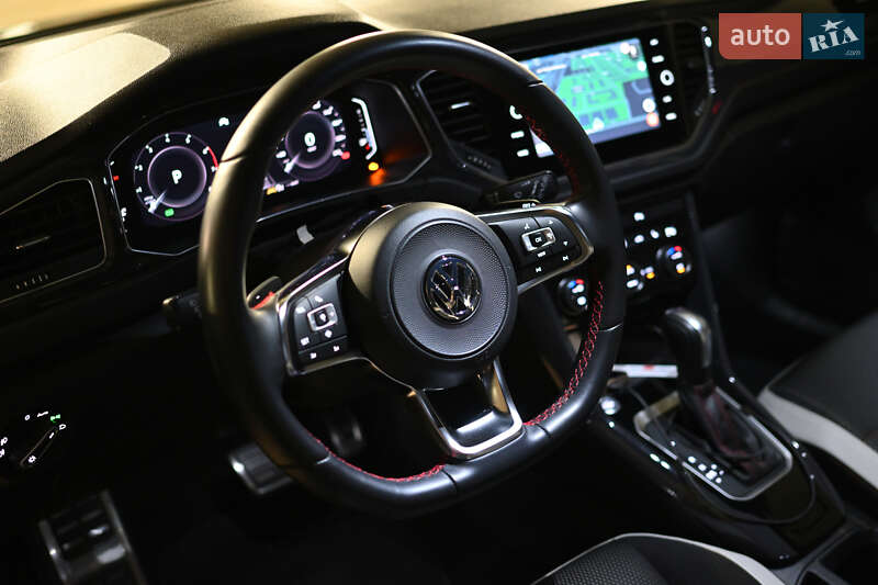Позашляховик / Кросовер Volkswagen T-Roc 2019 в Броварах