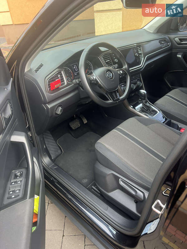 Позашляховик / Кросовер Volkswagen T-Roc 2019 в Мукачевому