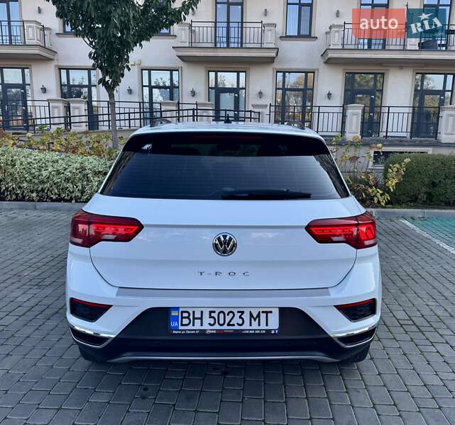Внедорожник / Кроссовер Volkswagen T-Roc 2019 в Одессе
