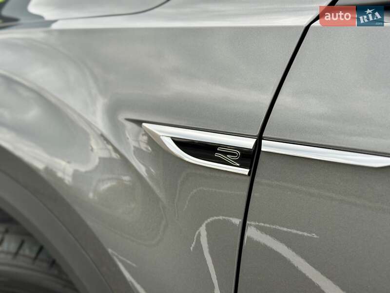 Позашляховик / Кросовер Volkswagen T-Roc 2024 в Києві фото 30 Позашляховик / Кросовер Volkswagen T-Roc 2024 в Києві