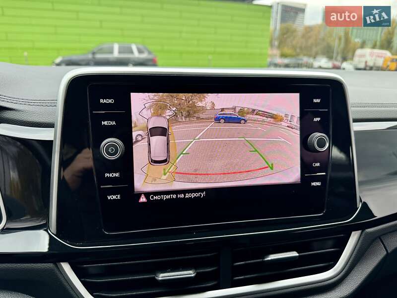 Позашляховик / Кросовер Volkswagen T-Roc 2024 в Києві фото 64 Позашляховик / Кросовер Volkswagen T-Roc 2024 в Києві