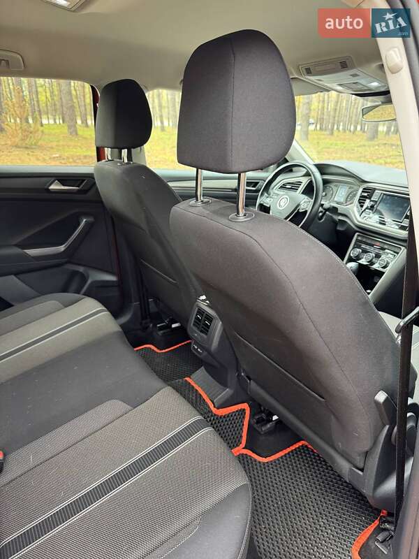 Внедорожник / Кроссовер Volkswagen T-Roc 2020 в Кропивницком